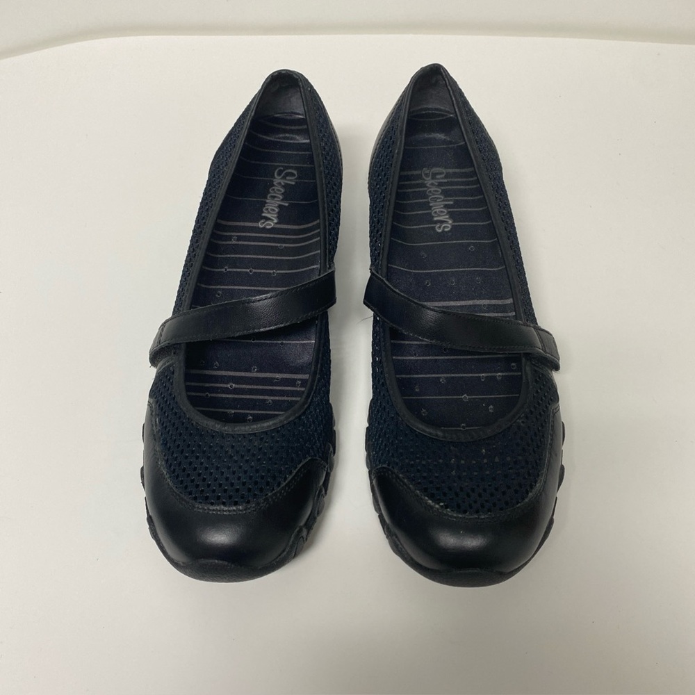 Skechers Black Flats